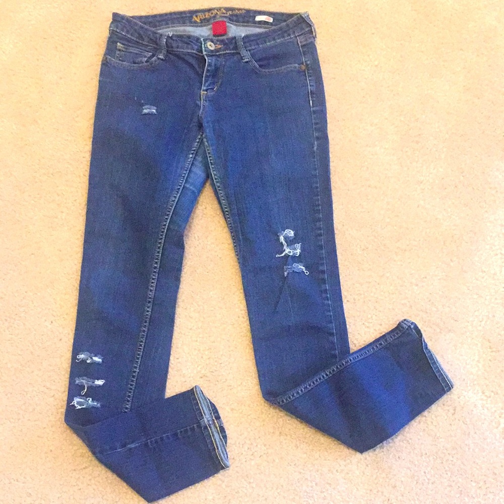 ⚠️Distressed Jeans